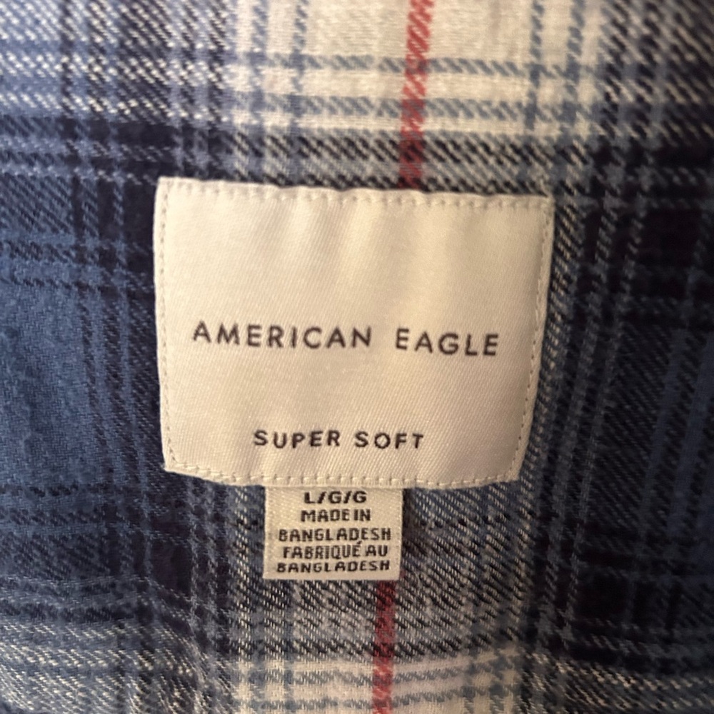 American eagle long sleeve with hood